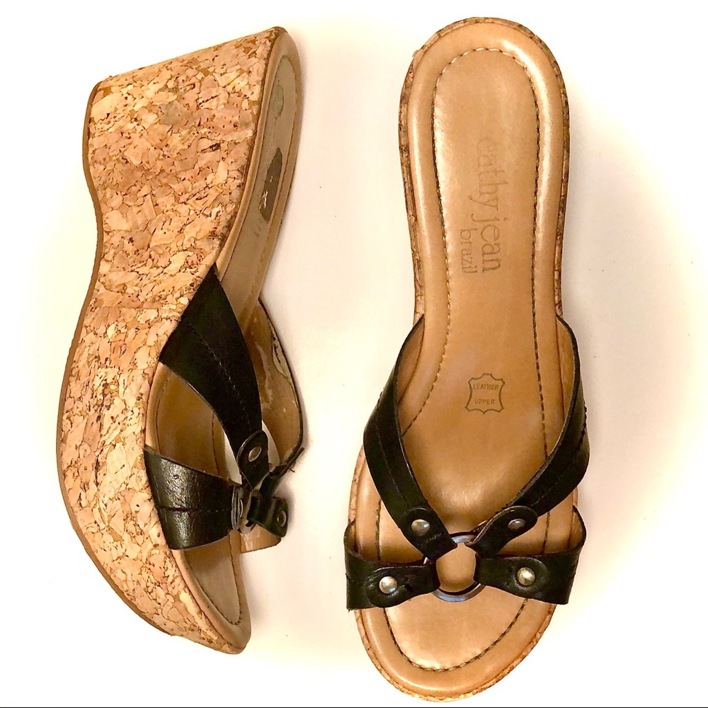 GENUINE LEATHER 90s CORK PLATFORM SANDALS/THONGS🖤